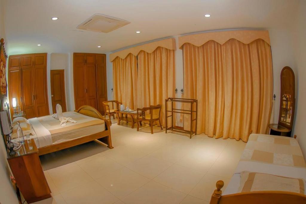 Hotel Villa Viana Marawila Kültér fotó