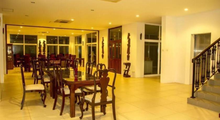 Hotel Villa Viana Marawila Kültér fotó