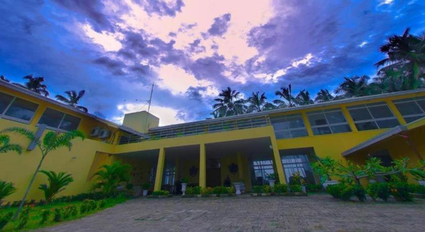 Hotel Villa Viana Marawila Kültér fotó