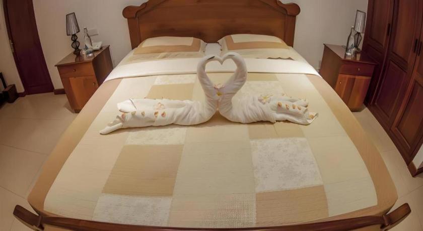 Hotel Villa Viana Marawila Kültér fotó